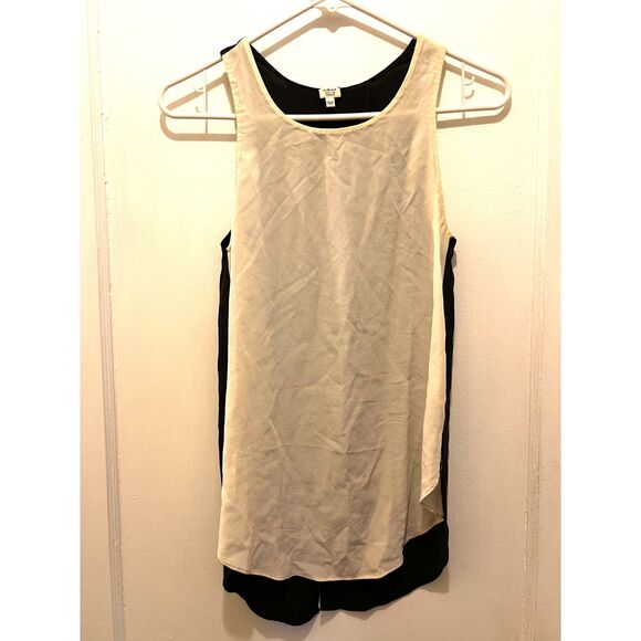Aritzia Wilfred White Black Silk Split Back Tank Top Shirt Women's Size XXS - Picture 3 of 10